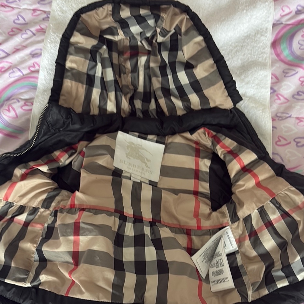 Burberry Black Puffer Jacket with Iconic Design